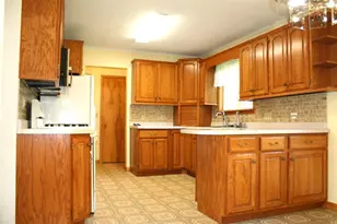 311 College Ave, Ladysmith, WI 54848 - Photo 6
