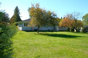 311 College Ave, Ladysmith, WI 54848 - Photo 4