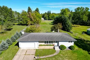 311 College Ave, Ladysmith, WI 54848 - Photo 2
