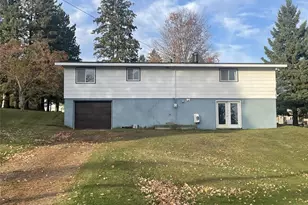 237 E 2nd St, Glidden, WI 54527 - Photo 4