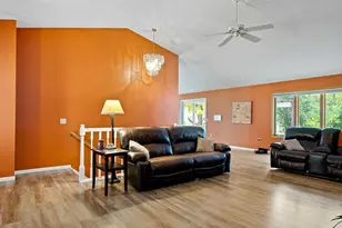 2922 Wayland Ct, Eau Claire, WI 54703 - Photo 22