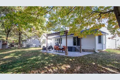 2922 Wayland Court, Eau Claire, WI 54703 - Photo 10