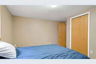 2922 Wayland Court, Eau Claire, WI 54703 - Photo 48