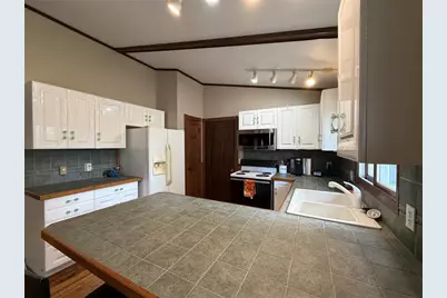 1435 York St, Bloomer, WI 54724 - Photo 14