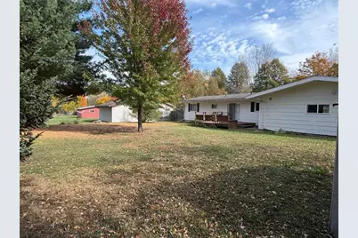 1435 York St, Bloomer, WI 54724 - Photo 6