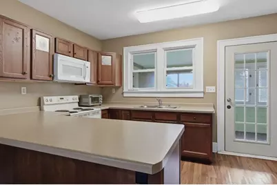 219 E Perkins Street, Augusta, WI 54722 - Photo 6