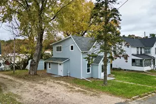 107 4th St, Menomonie, WI 54751 - Photo 34