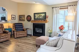 4217 W Robin Meadows Ln, Eau Claire, WI 54701 - Photo 6