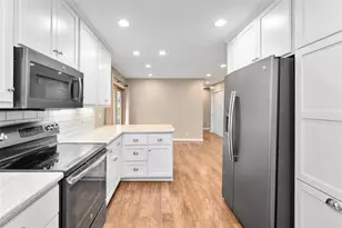 204 E Rusch St, Thorp, WI 54771 - Photo 12