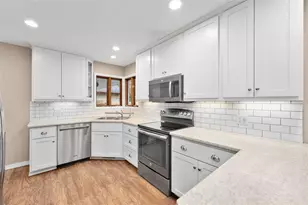 204 E Rusch St, Thorp, WI 54771 - Photo 10