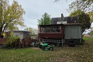112 State St, Neillsville, WI 54456 - Photo 4