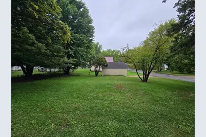 1203 13th Avenue, Menomonie, WI 54751 - Photo 4