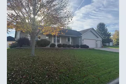 911 Windsong Lane, Onalaska, WI 54650 - Photo 2