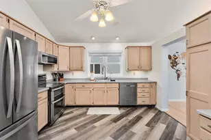 332 W Hamilton Ave, Eau Claire, WI 54701 - Photo 12