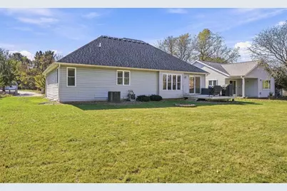 332 W Hamilton Avenue, Eau Claire, WI 54701 - Photo 38