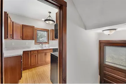 233 Garfield Avenue, Eau Claire, WI 54701 - Photo 14