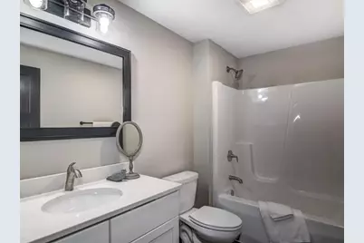 5612 Moss Trail, Eau Claire, WI 54701 - Photo 16