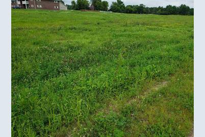 1005 Mill Pond Circle, Weyauwega, WI 54983 - Photo 1