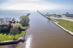 110 Hathaway Dr, Kewaunee, WI 54216 - Photo 10