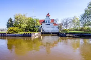 110 Hathaway Dr, Kewaunee, WI 54216 - Photo 6