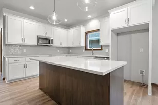 487 Papermill Cir, Kimberly, WI 54136 - Photo 14