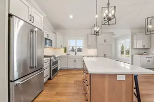 1386 Lighthouse Village Rd, Fond du Lac, WI 54937 - Photo 10