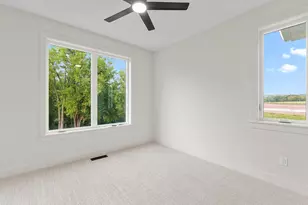 1385 Eastwind Ln, Fond du Lac, WI 54937 - Photo 20