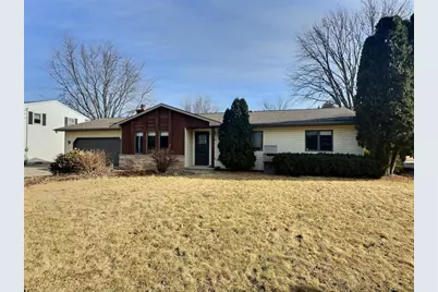 1280 N Oakwood Road, Oshkosh, WI 54904 - Photo 1