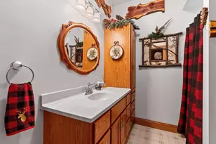 W8310 Meyer Ln, Crivitz, WI 54114 - Photo 68