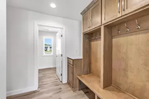 2521 Beasle Ct, De Pere, WI 54115 - Photo 12