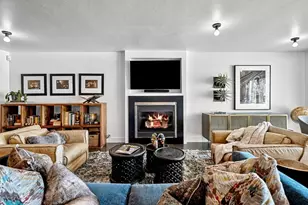 2080 Greenleaf Rd, De Pere, WI 54115 - Photo 52