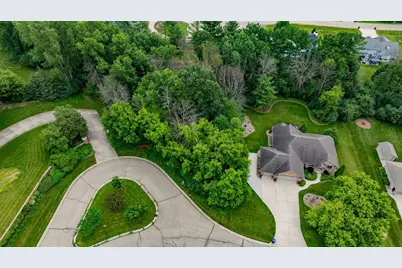 4600 Seminole Trail, Green Bay, WI 54313 - Photo 1