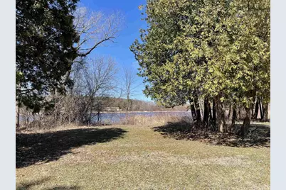 518 W Main Street, Wautoma, WI 54982 - Photo 10