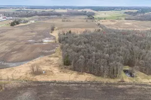 9266 Town Line Rd, Larsen, WI 54947 - Photo 6