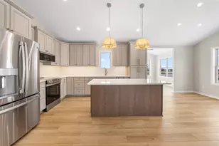 316 Twilight Trail, Fond du Lac, WI 54937 - Photo 4