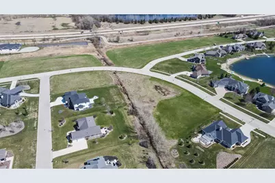 1150 Deer, Fond du Lac, WI 54935 - Photo 2