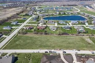 1095 Pine Lake Dr, Fond du Lac, WI 54935 - Photo 4