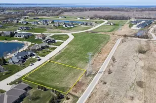 1194 Spring Lake Dr, Fond du Lac, WI 54935 - Photo 1