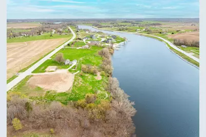 4351 Lost Dauphin Road, De Pere, WI 54115 - Photo 8