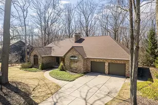 4527 Choctaw Trail, Green Bay, WI 54313 - Photo 1