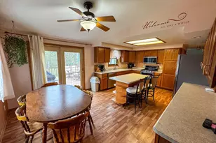 N9960 Meadowlark Ln, Crivitz, WI 54114 - Photo 2