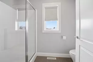 900 Woodcrest Heights Dr, Menasha, WI 54952 - Photo 24