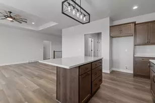 2671 Lawrence Ln, Neenah, WI 54956 - Photo 8