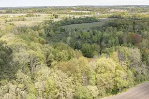 E4347 E Gate Dr, Waupaca, WI 54981 - Photo 8