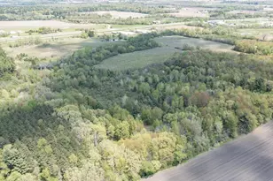 E4347 E Gate Dr, Waupaca, WI 54981 - Photo 10