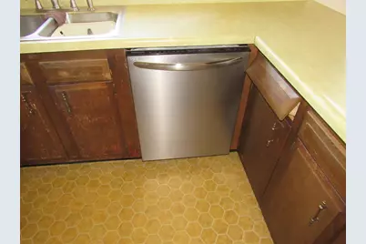 N1483 Shore Drive, Marinette, WI 54143 - Photo 8