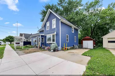 218 Juneau Street, Horicon, WI 53032 - Photo 1