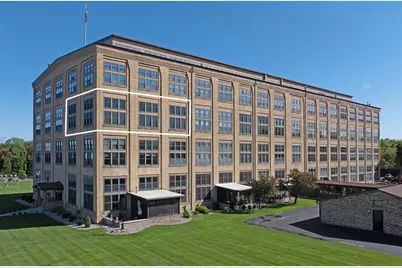 1545 Arboretum Drive #315, Oshkosh, WI 54901 - Photo 2