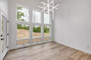 3644 W Hank Ave, De Pere, WI 54115 - Photo 16