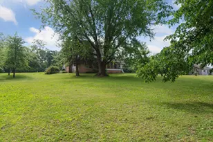 2611 S Rd, Burlington, WI 53105 - Photo 8